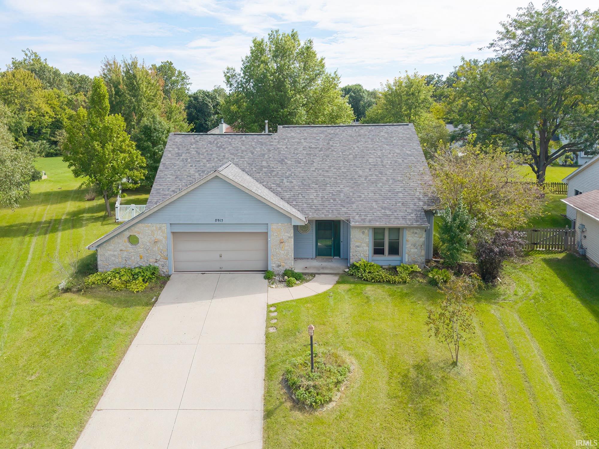 Fort Wayne IN, 8915 Sunburst Lane