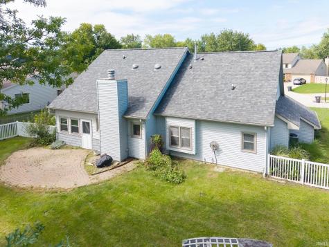 8915 Sunburst Lane Fort Wayne IN 46804
