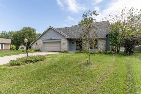 8915 Sunburst Lane Fort Wayne IN 46804