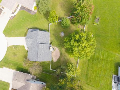 8915 Sunburst Lane Fort Wayne IN 46804