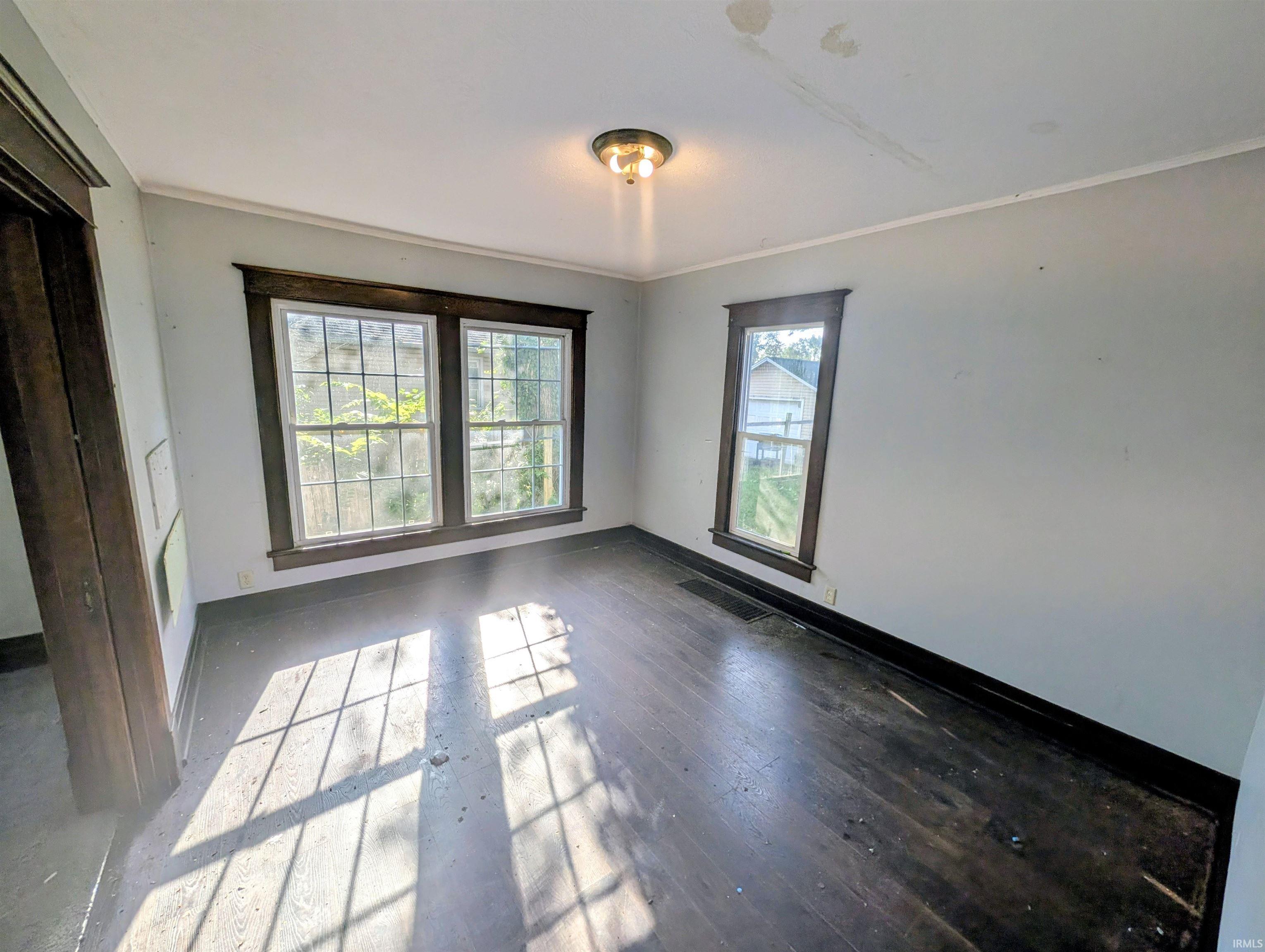 519 W Wolf Avenue Elkhart IN 46516