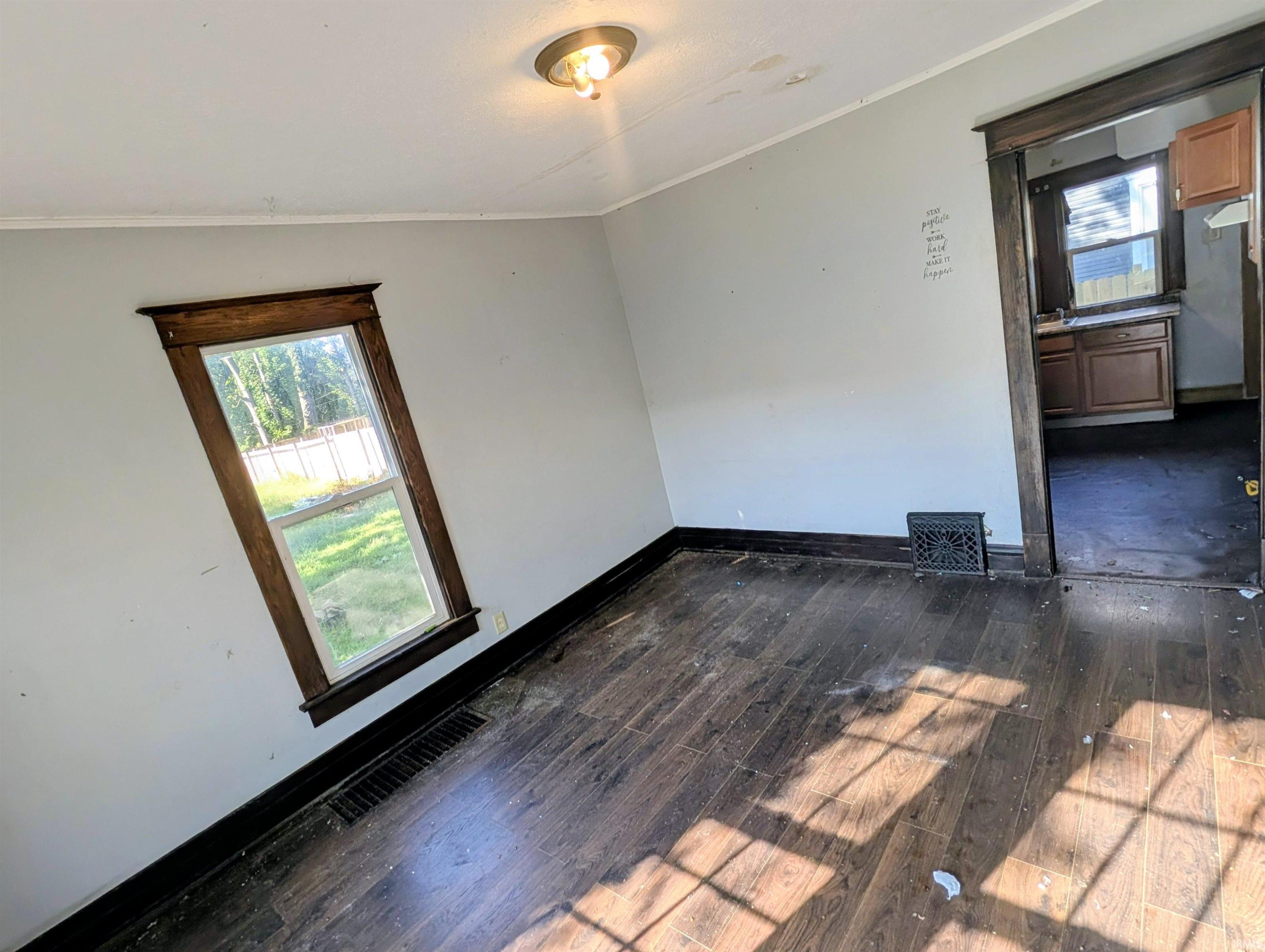 519 W Wolf Avenue Elkhart IN 46516