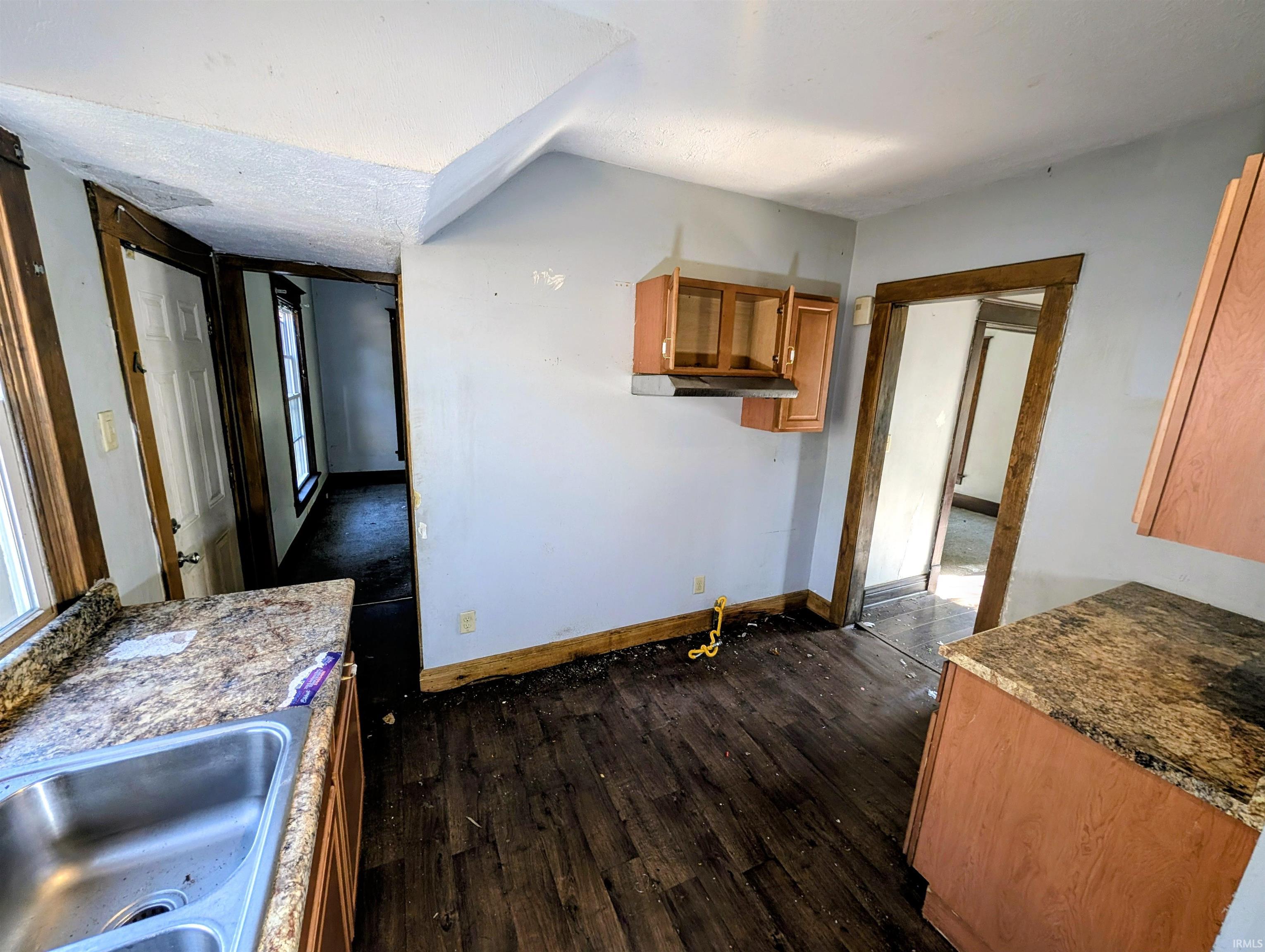 519 W Wolf Avenue Elkhart IN 46516