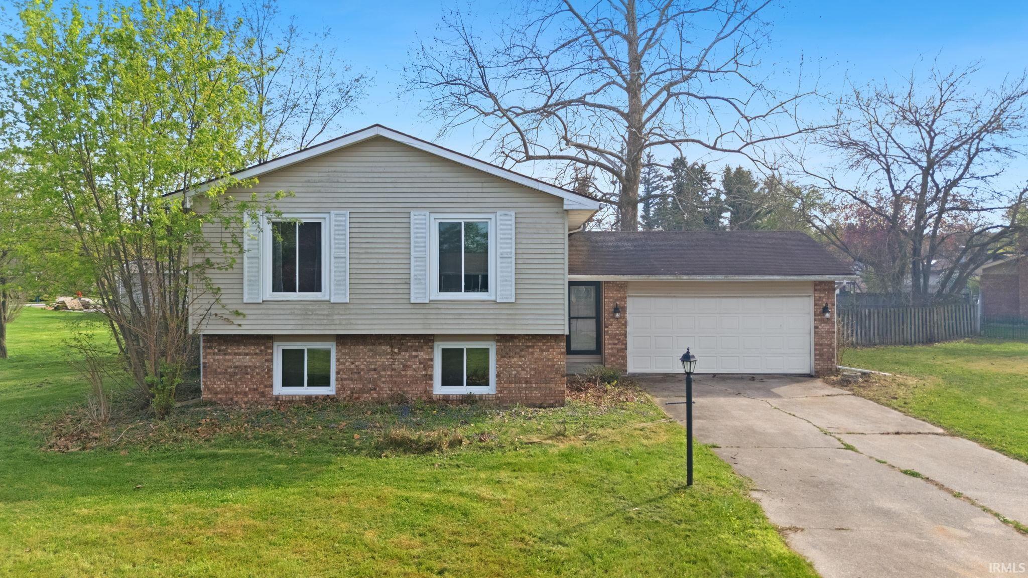 28694 Rex Court Elkhart IN 46514