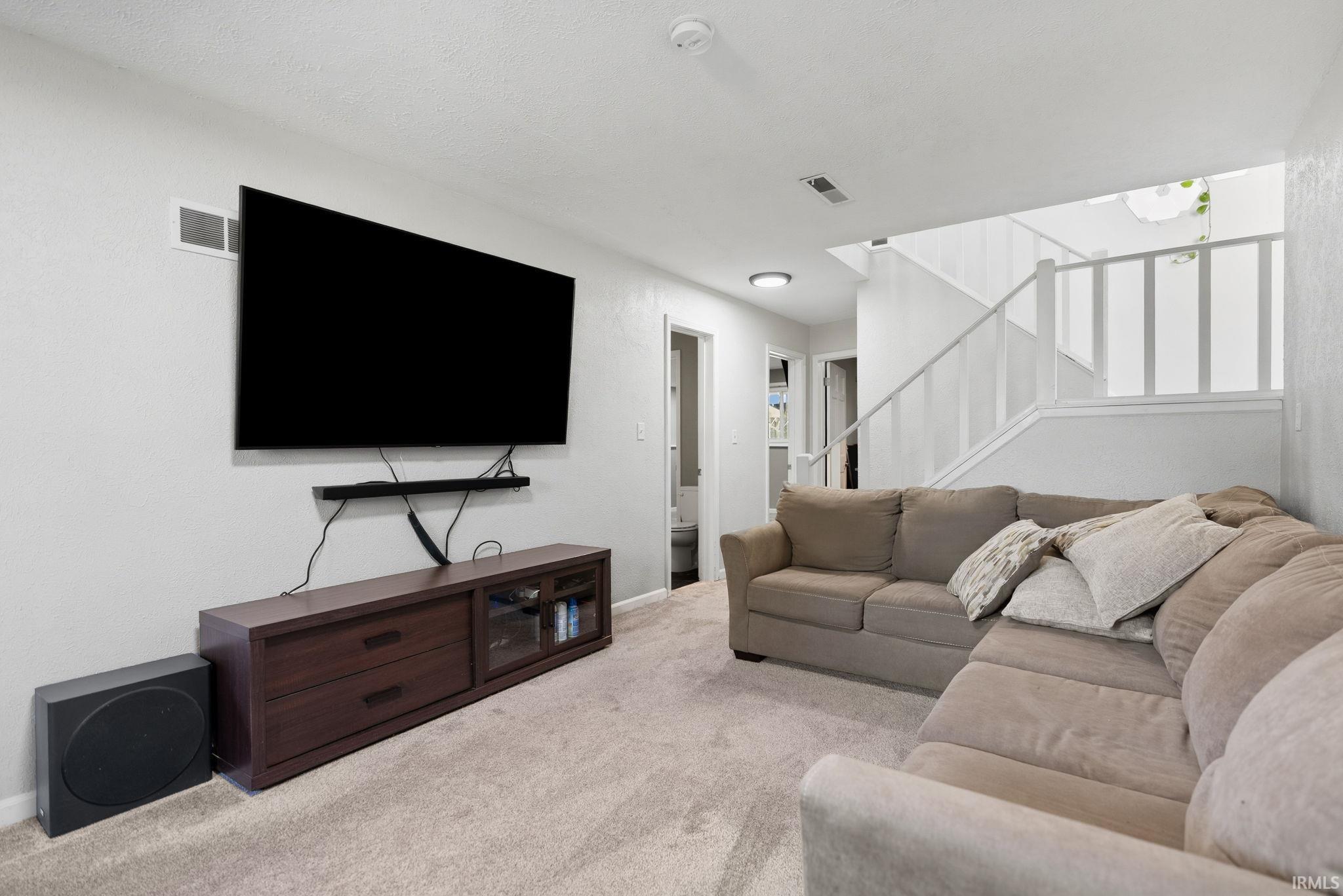 28694 Rex Court Elkhart IN 46514