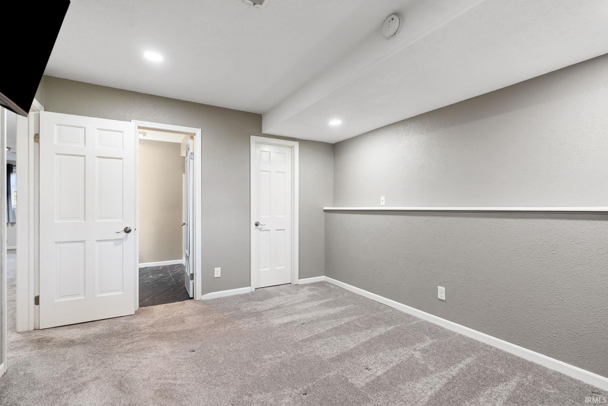 28694 Rex Court Elkhart IN 46514