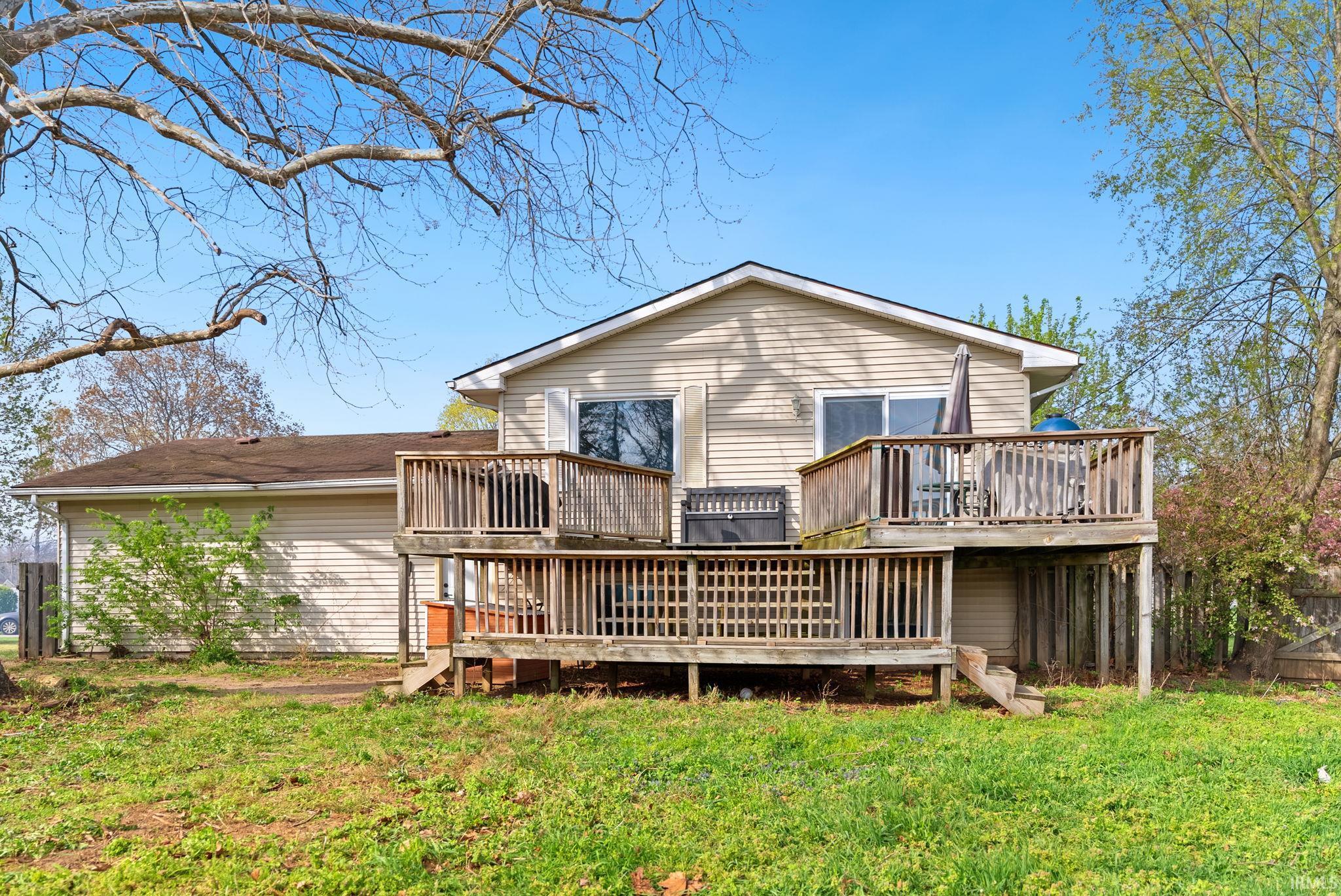 28694 Rex Court Elkhart IN 46514