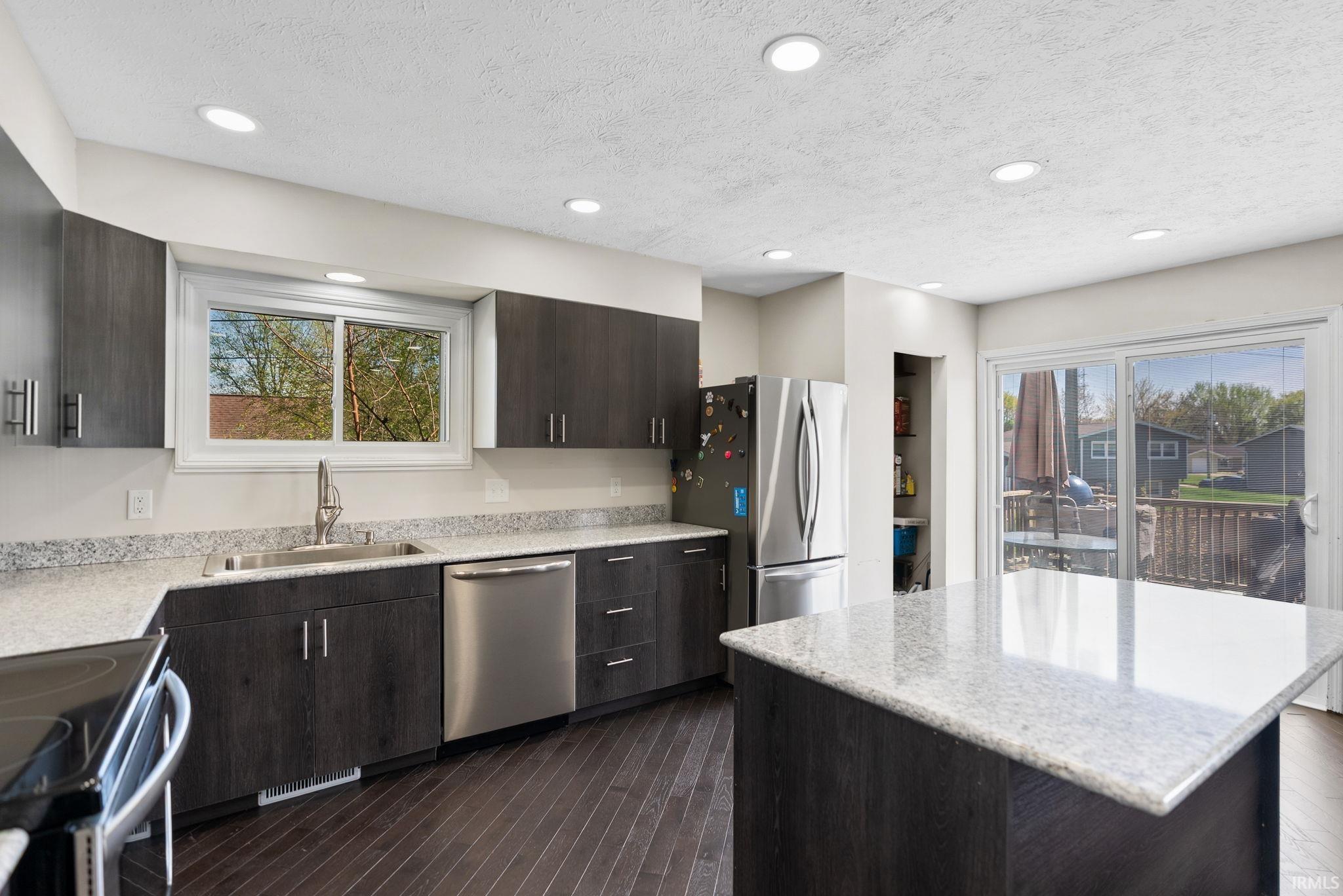 28694 Rex Court Elkhart IN 46514