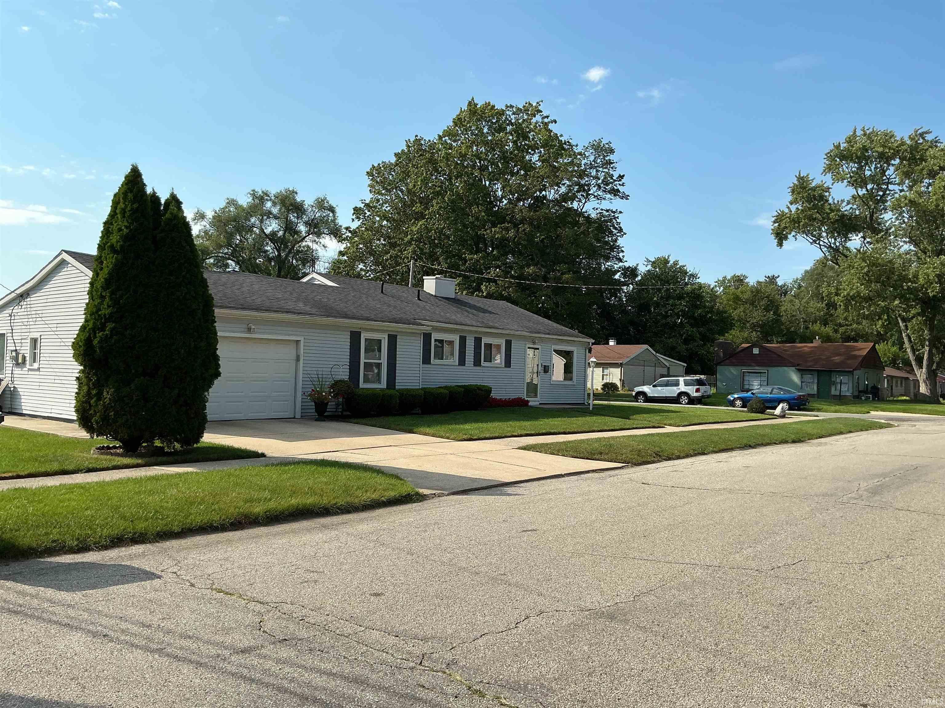 2304 Bergan Street South Bend IN 46628