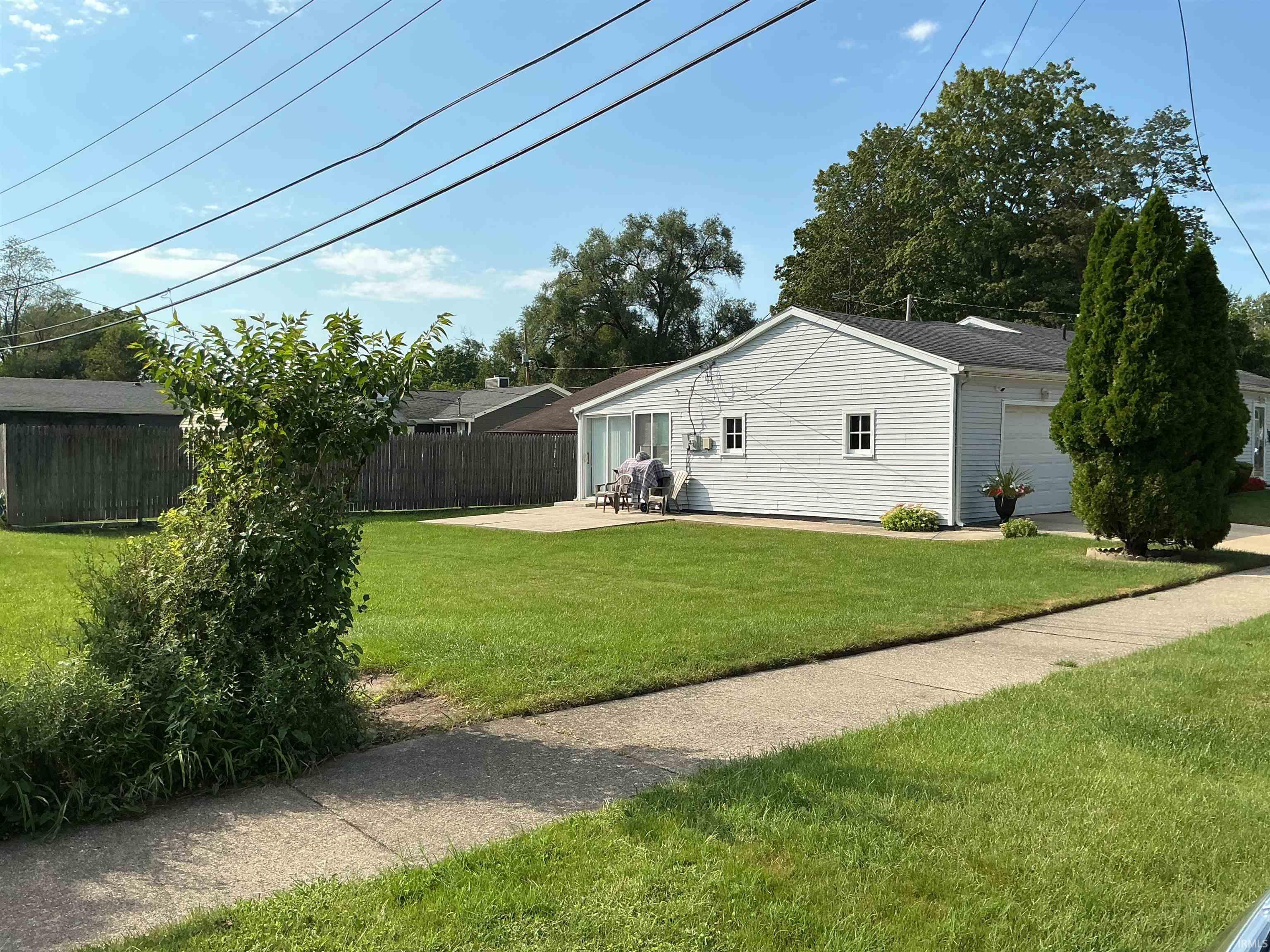 2304 Bergan Street South Bend IN 46628