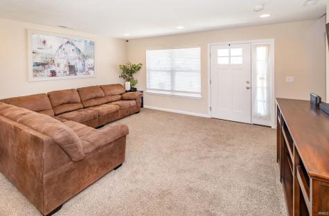 15141 Shakespeare Drive Evansville IN 47725