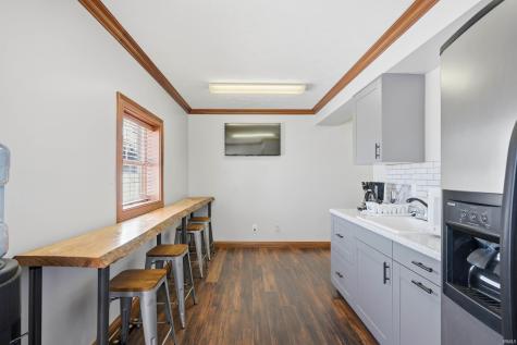 6201 S Cowan Road Muncie IN 47302