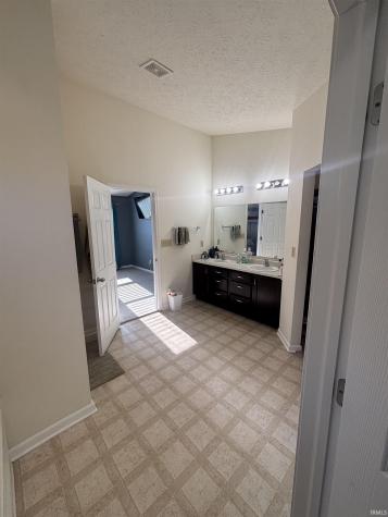 4640 Carador Lane Lafayette IN 47909