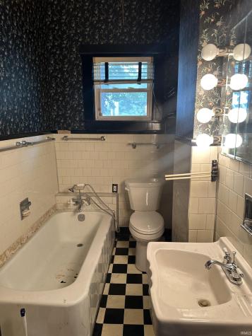 3205 Broadway Avenue Evansville IN 47712