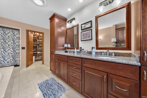 1410 Hawksview Drive Marion IN 46952
