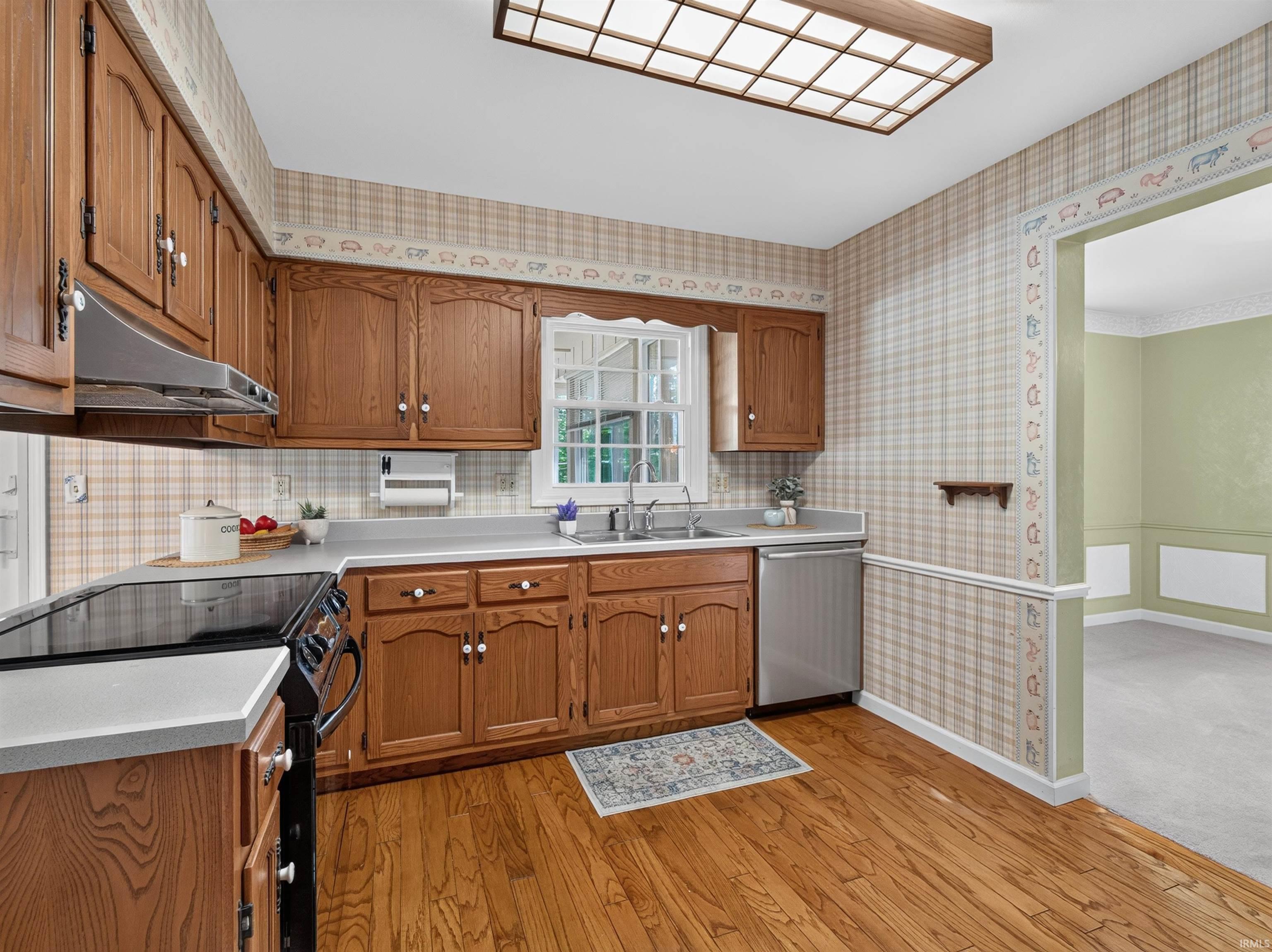 480 E Lynnwood Drive N Warsaw IN 46580