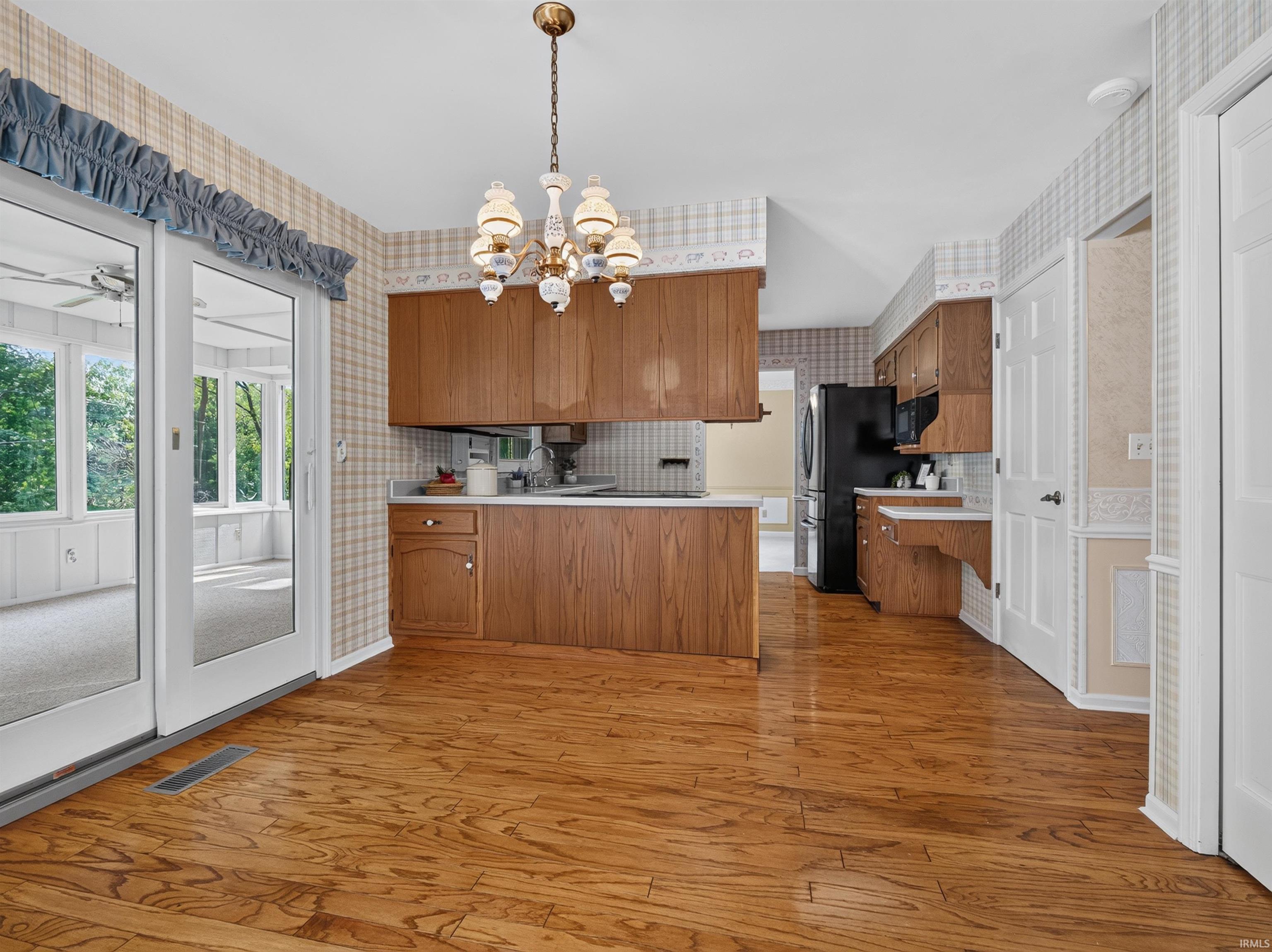 480 E Lynnwood Drive N Warsaw IN 46580