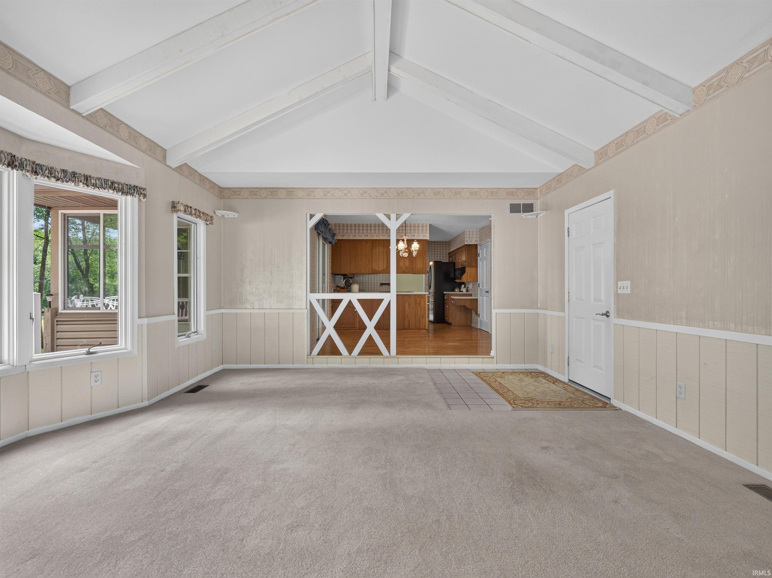480 E Lynnwood Drive N Warsaw IN 46580