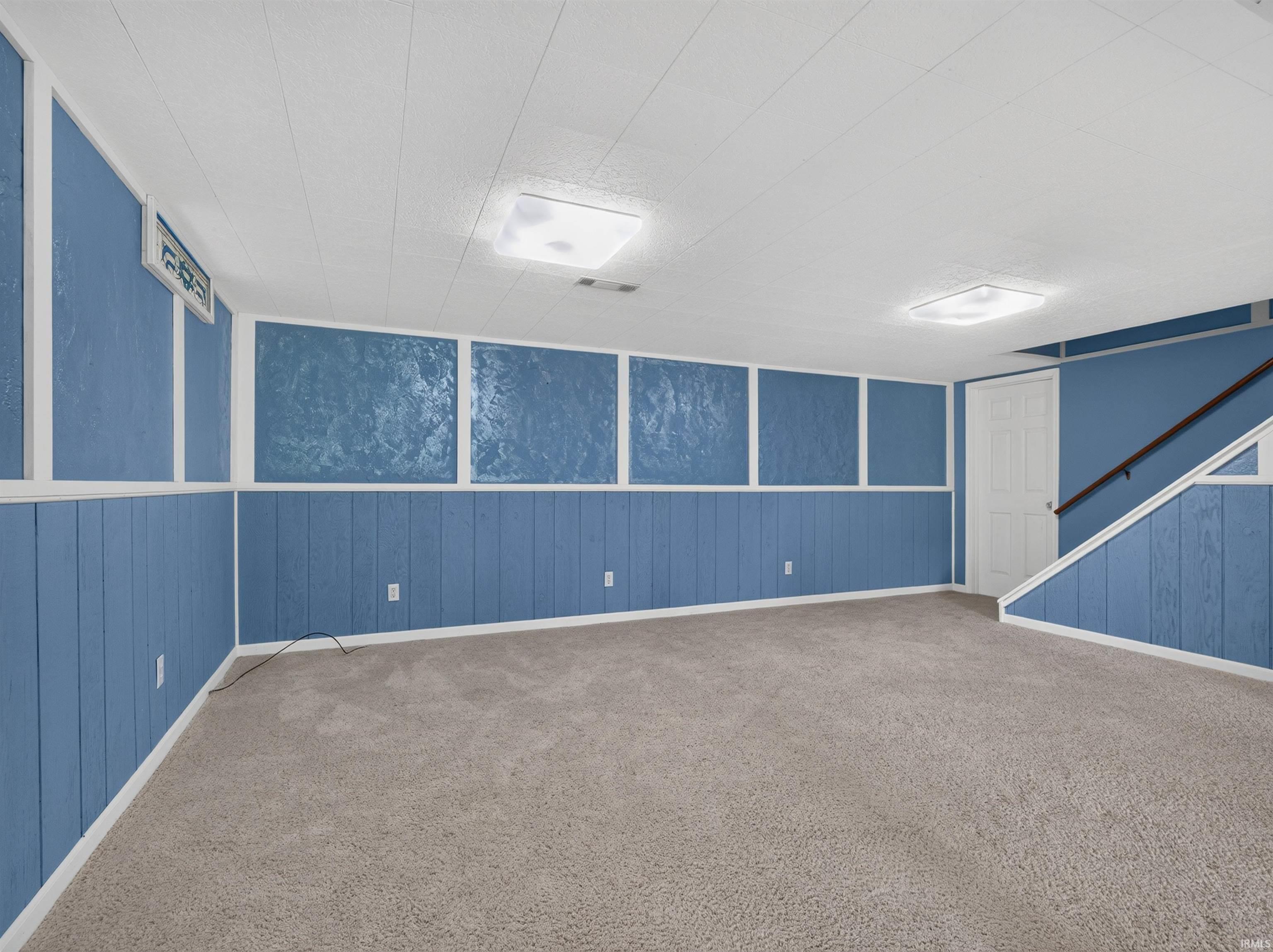 480 E Lynnwood Drive N Warsaw IN 46580