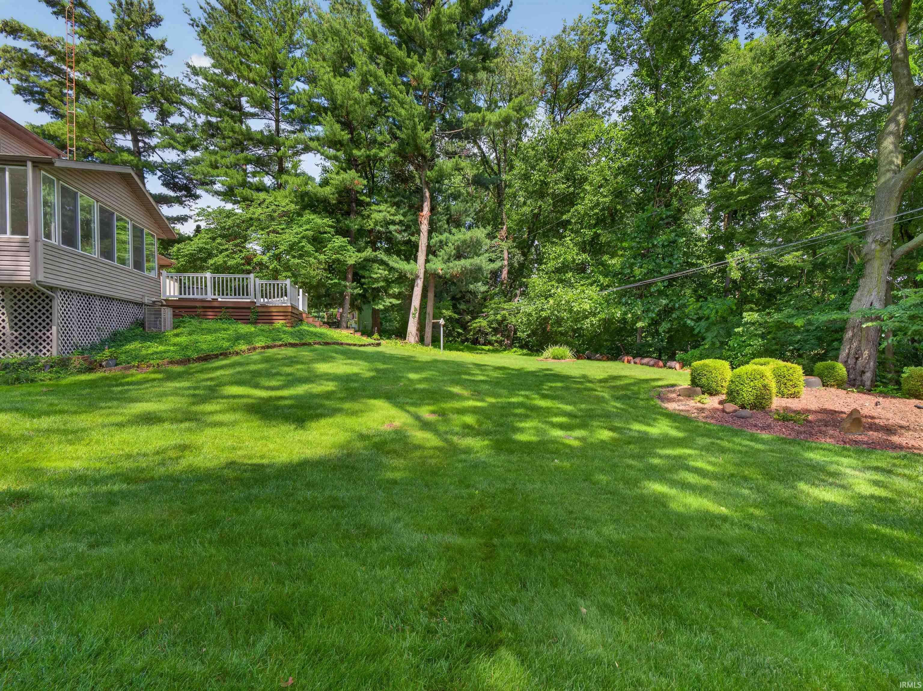480 E Lynnwood Drive N Warsaw IN 46580