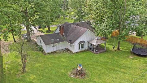 5727 Woodlea Avenue Fort Wayne IN 46835