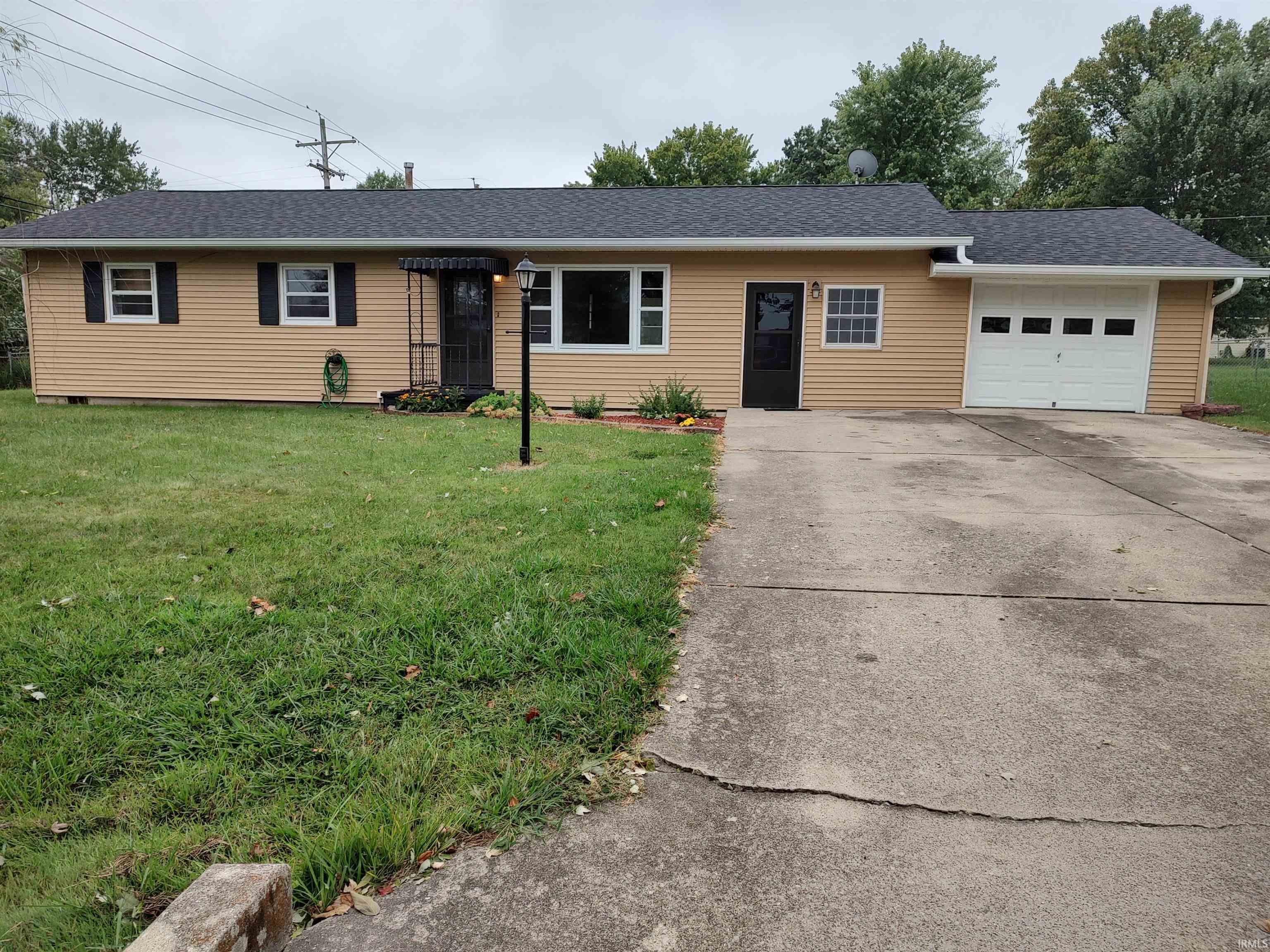 4033 W Grand Avenue Bloomington IN 47404