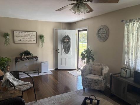 2158 S Sievers Road Vincennes IN 47591