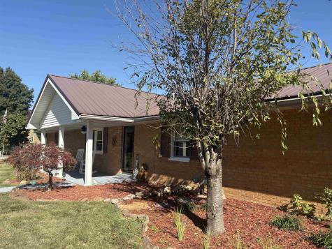 2158 S Sievers Road Vincennes IN 47591