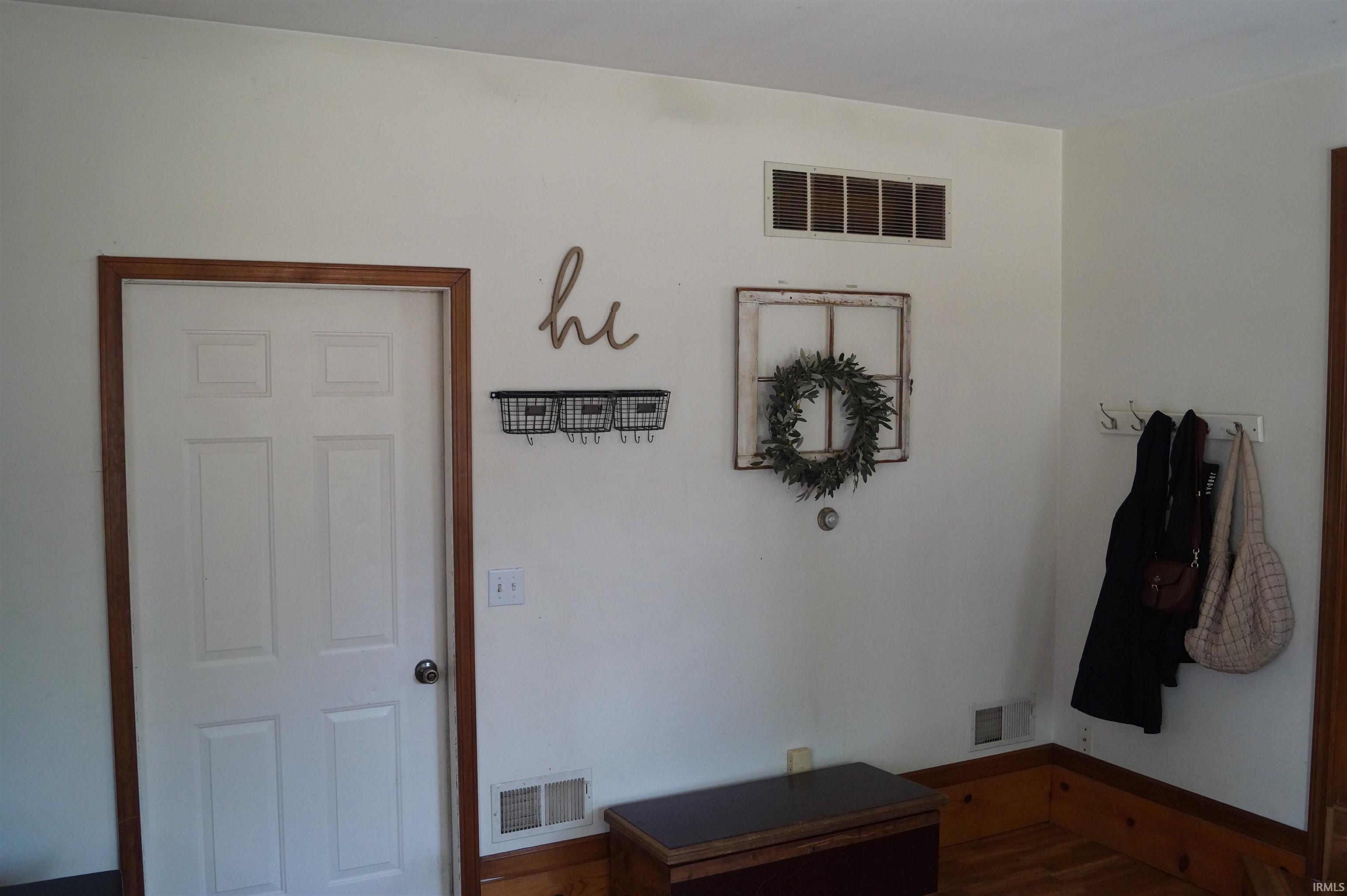 1916 Robin Drive Warsaw IN 46580
