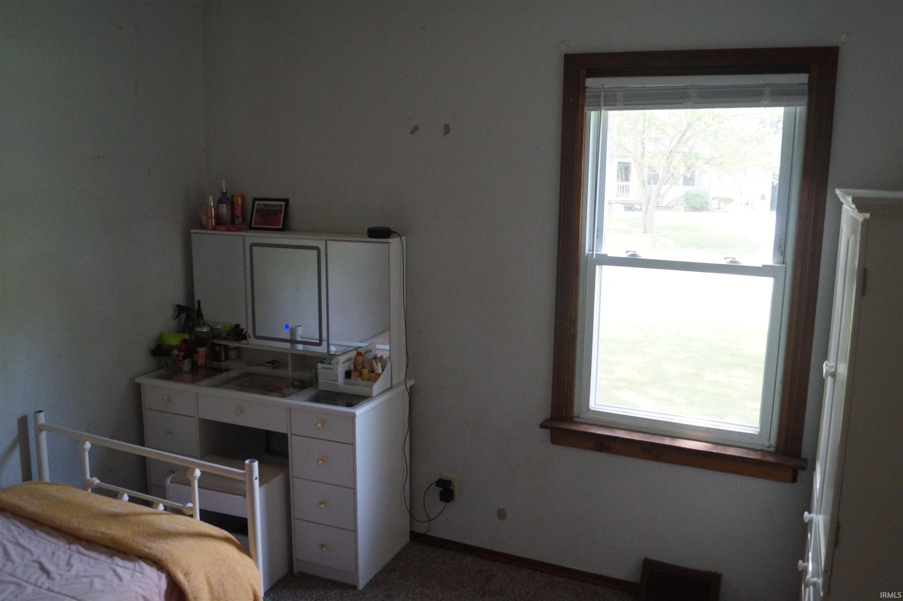 1916 Robin Drive Warsaw IN 46580