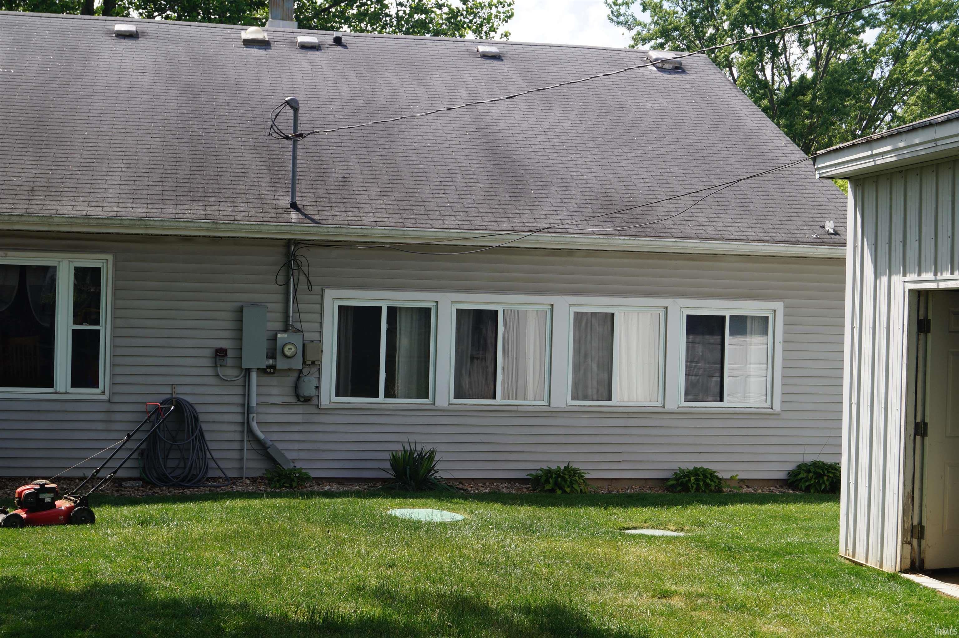 1916 Robin Drive Warsaw IN 46580