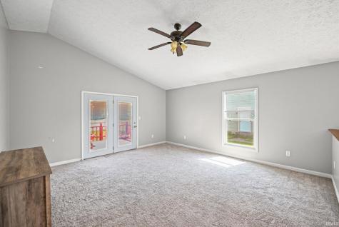 307 N Maude Drive E Rossville IN 46065
