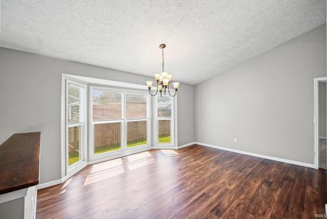 307 N Maude Drive E Rossville IN 46065