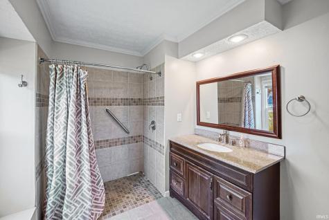 307 N Maude Drive E Rossville IN 46065