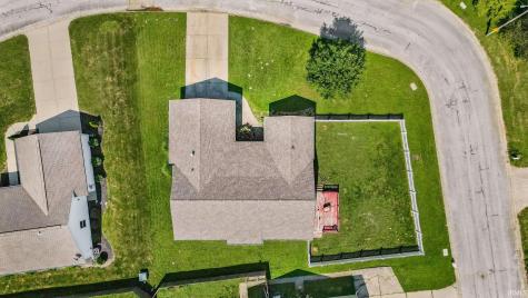 307 N Maude Drive E Rossville IN 46065