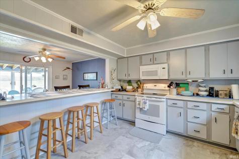 4047 Salmon Harbor Road Unionville IN 47468
