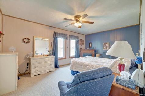 4047 Salmon Harbor Road Unionville IN 47468