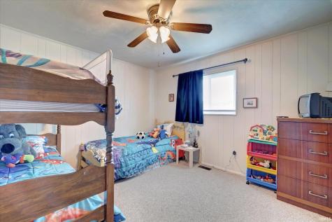 4047 Salmon Harbor Road Unionville IN 47468