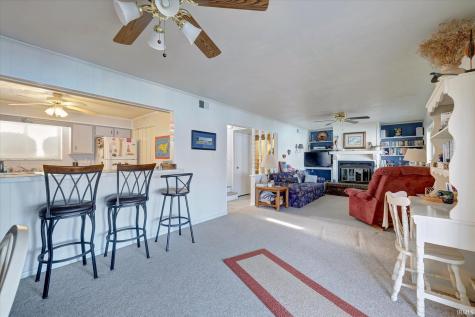 4047 Salmon Harbor Road Unionville IN 47468