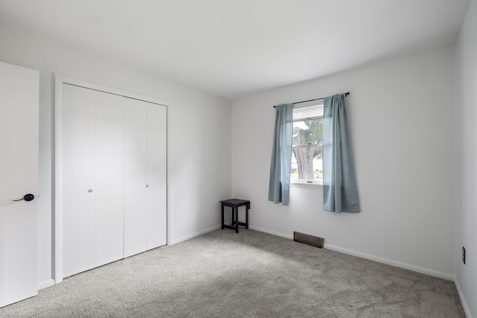 2201 Sally Street Warsaw IN 46580