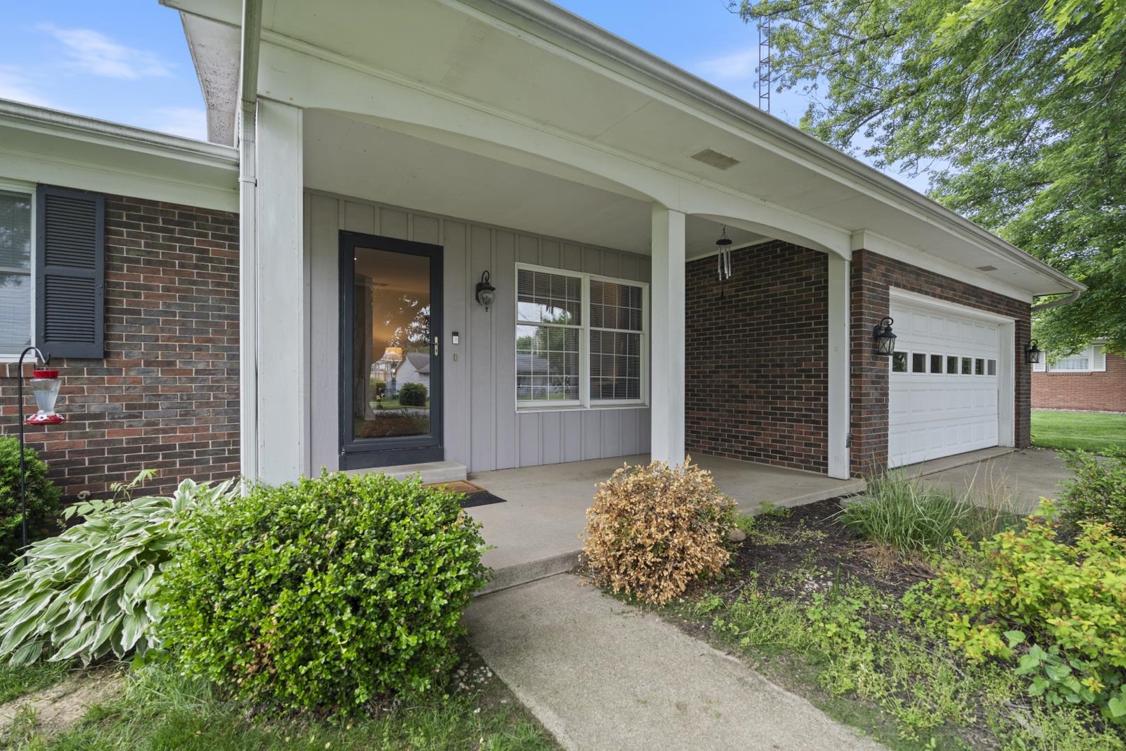 2201 Sally Street Warsaw IN 46580