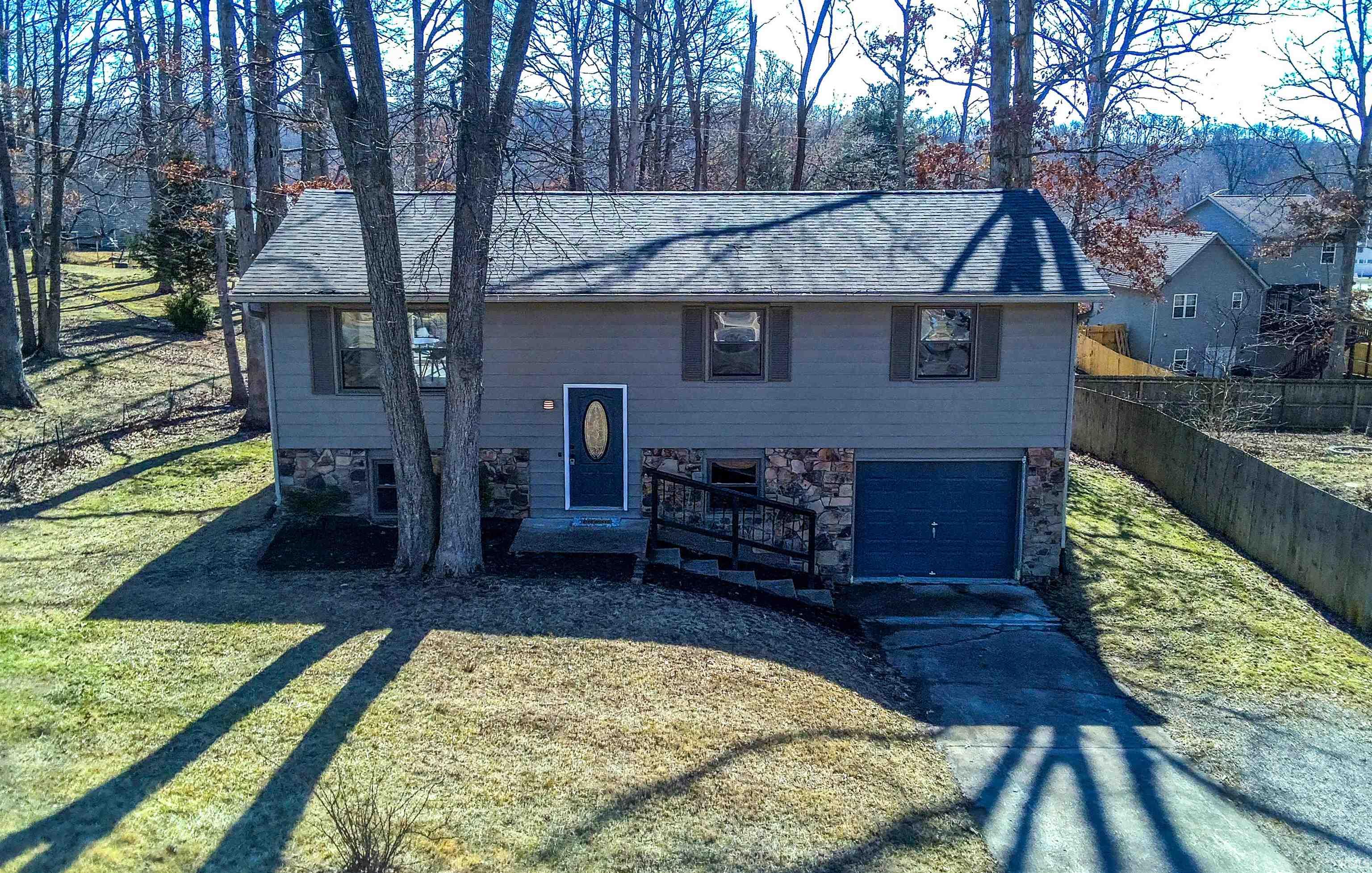 630 N Diana Drive Ellettsville IN 47429