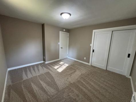 3232 Chancellor Drive Fort Wayne IN 46815