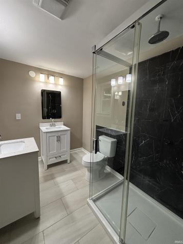 3232 Chancellor Drive Fort Wayne IN 46815