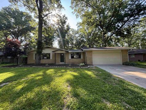 3232 Chancellor Drive Fort Wayne IN 46815