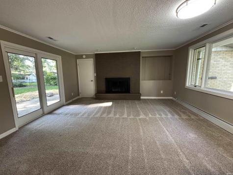 3232 Chancellor Drive Fort Wayne IN 46815