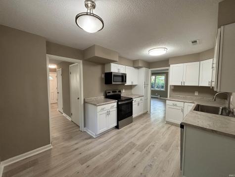 3232 Chancellor Drive Fort Wayne IN 46815
