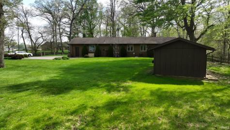 1828 N Royal Oaks Drive Monticello IN 47960