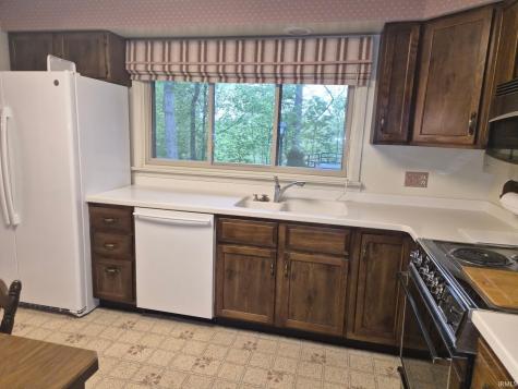 1828 N Royal Oaks Drive Monticello IN 47960