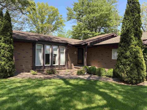 1828 N Royal Oaks Drive Monticello IN 47960